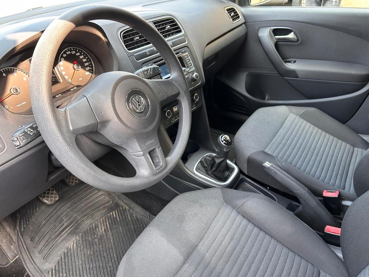 Volkswagen Polo Anno 2013 1.2 Benzina 100.000 KM