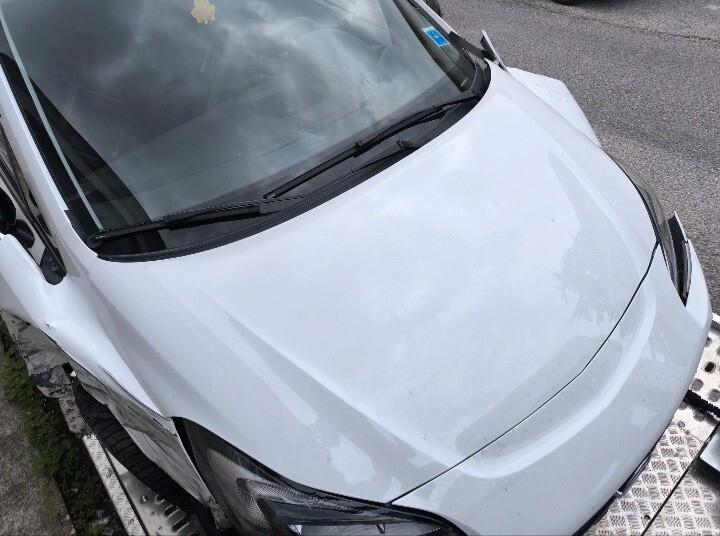 Opel Corsa 1.4 90CV GPL Tech 5 porte Cosmo