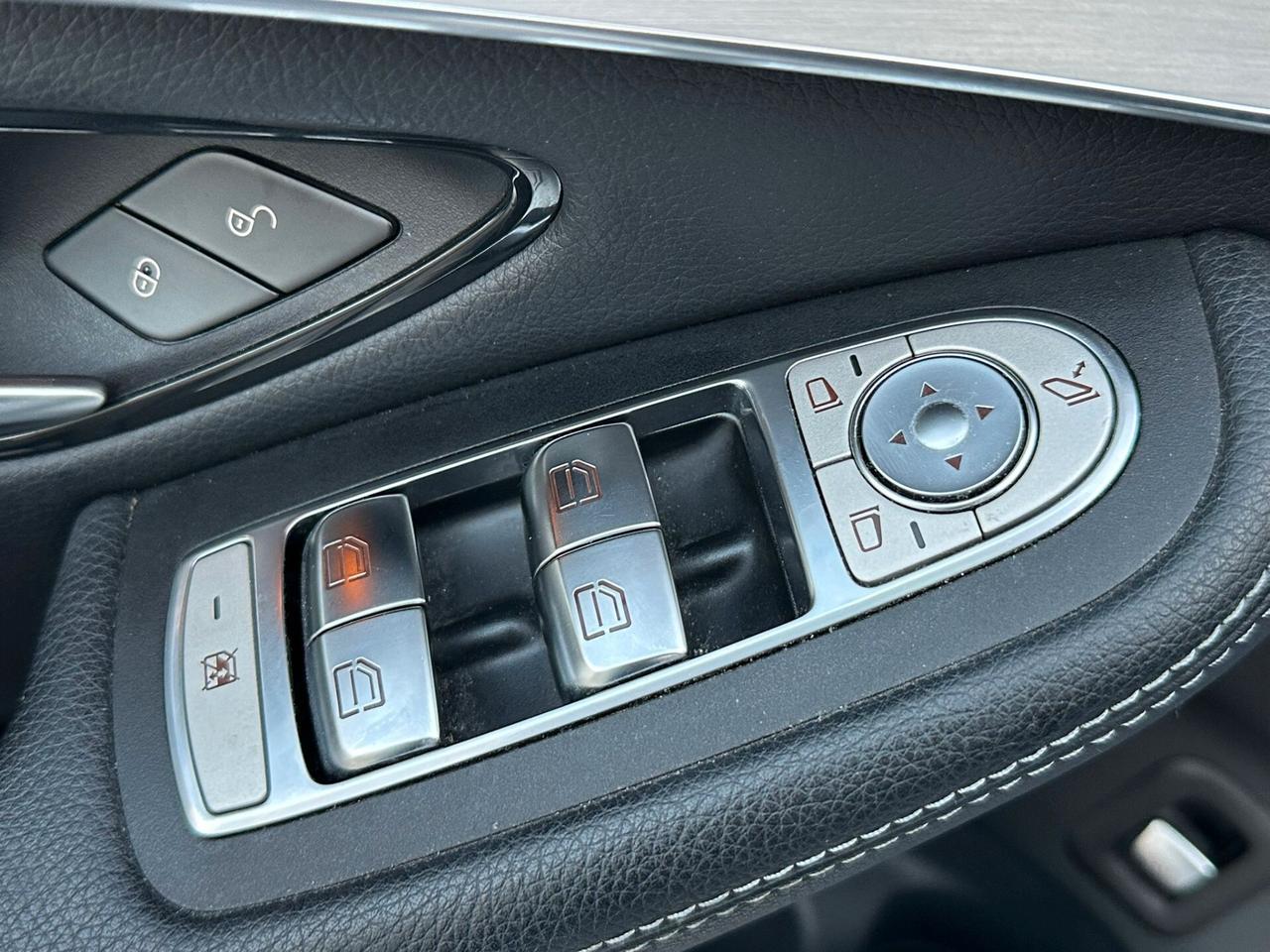 MERCEDES GLC 220D PREMIUM AMG 4MATIC 194CV