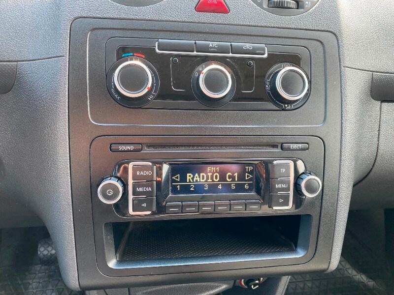 VOLKSWAGEN Caddy 3ªs. Tour. 2ª Caddy 2.0 TDI ...