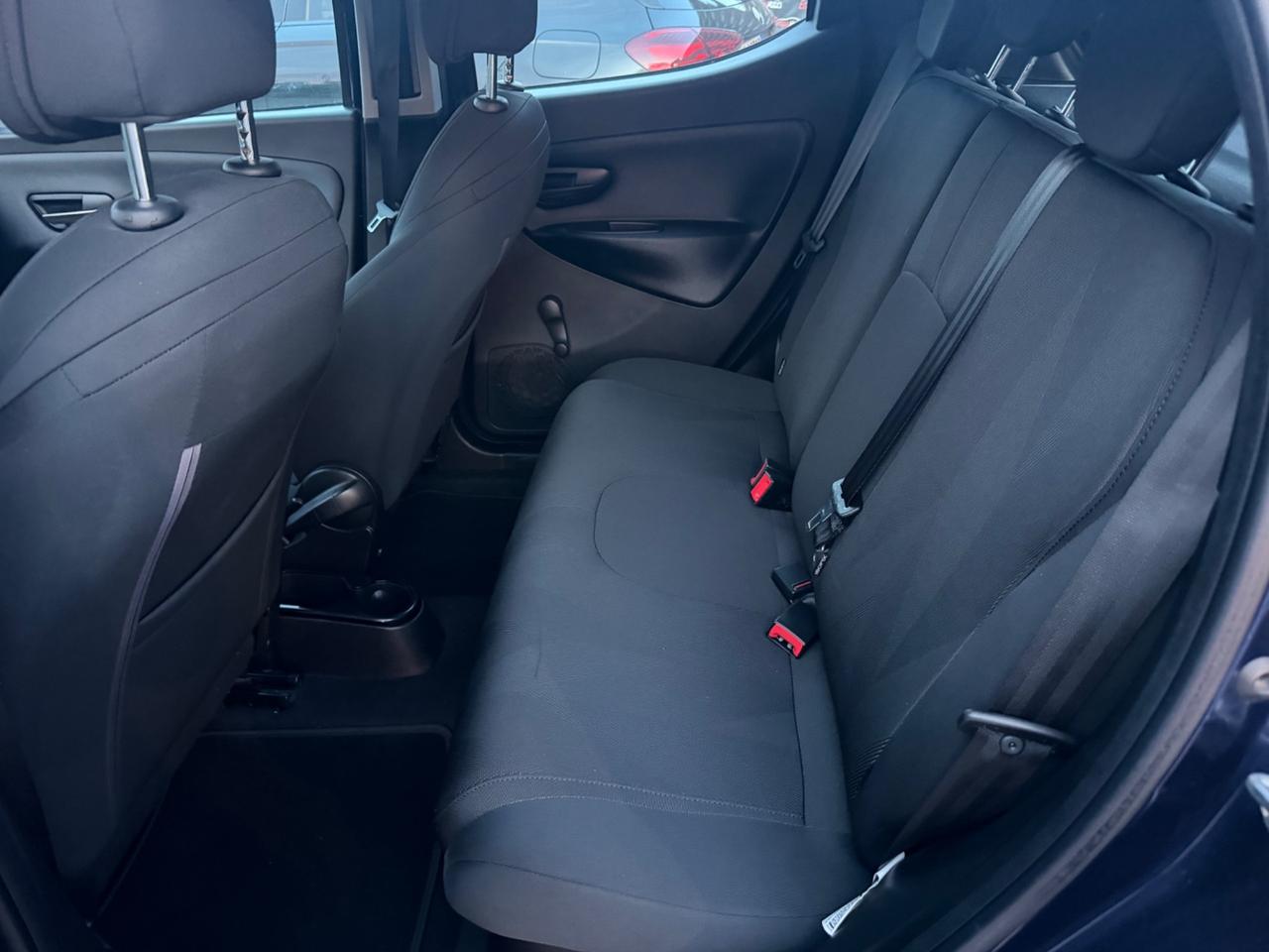 Lancia Ypsilon 1.2 69 CV 5 porte Gold