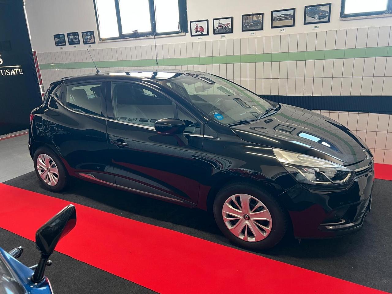 Renault Clio dCi 8V 75 CV Start&Stop 5 porte Energy Duel2