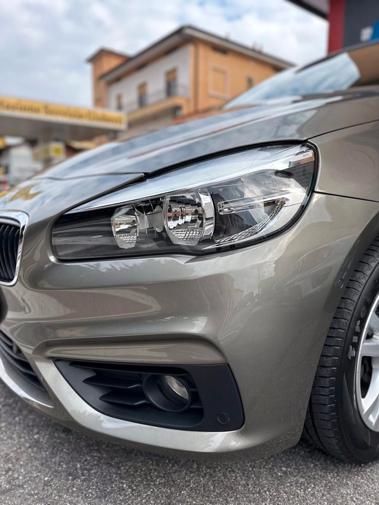 Bmw 2er Active Tourer 218d Active Tourer Sport
