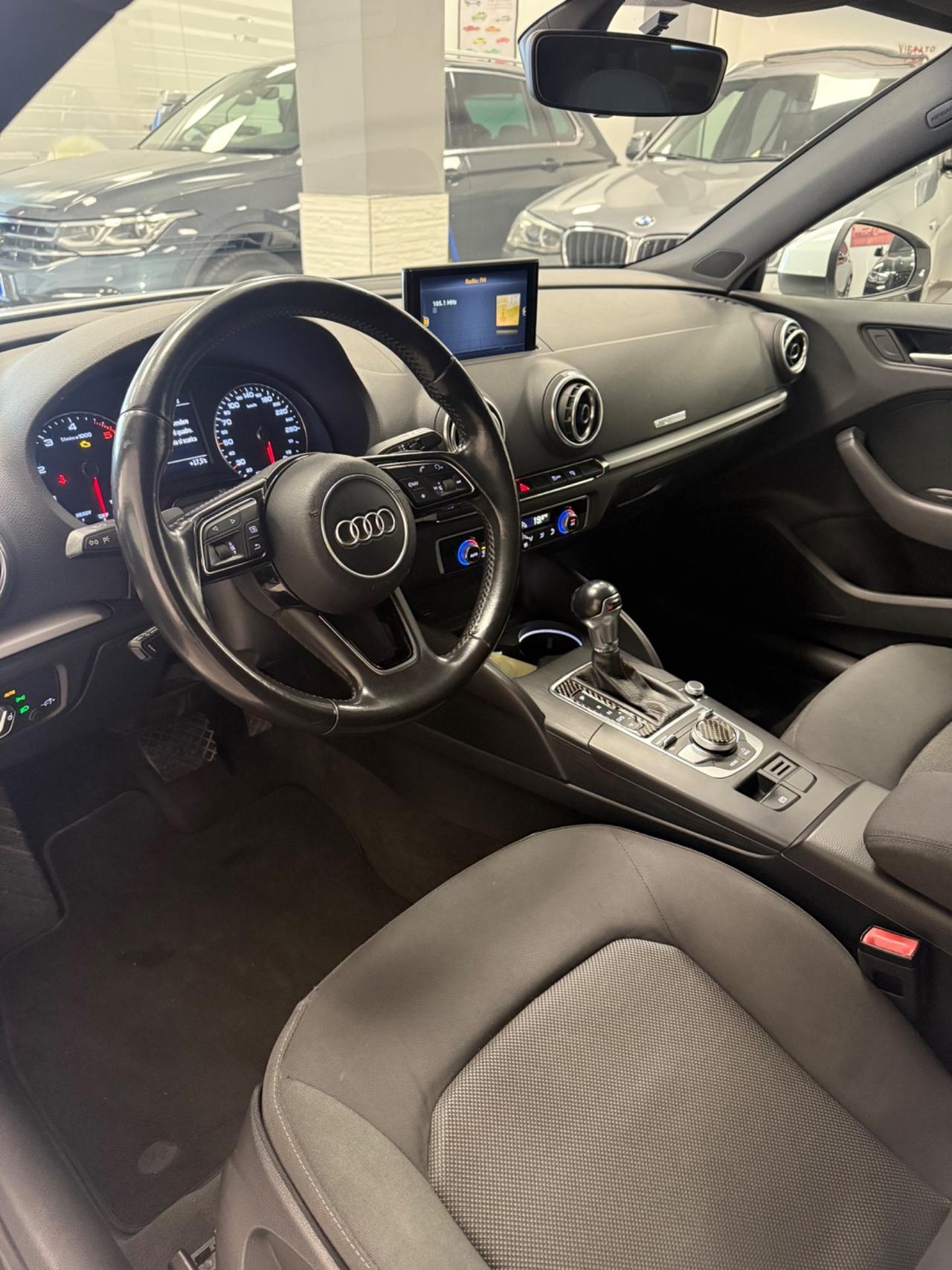 Audi A3 SPB 1.6 TDI S tronic Sport
