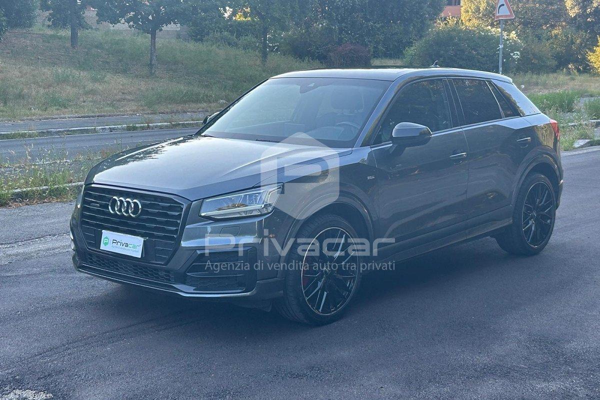 AUDI Q2 40 TFSI quattro S tronic Business