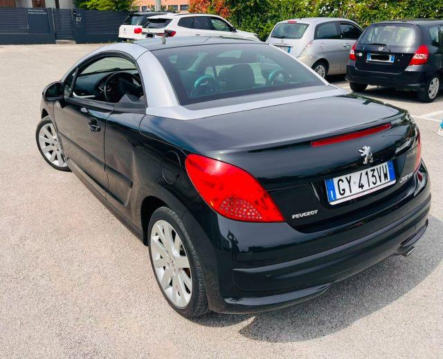 PEUGEOT 207 1.6 VTi 120CV CC Féline