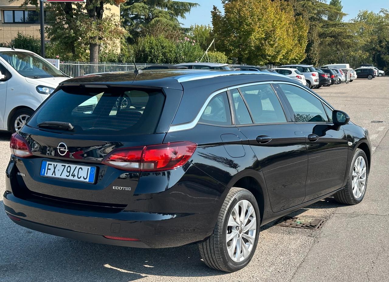 Opel Astra 1.4 Turbo 110CV EcoM Sports Tourer Innovation