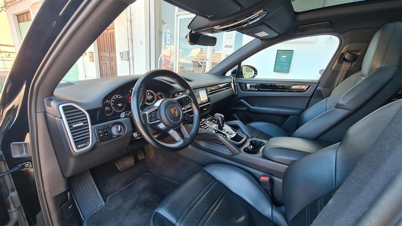 Porsche Cayenne Coupé 3.0 V6 E-Hybrid