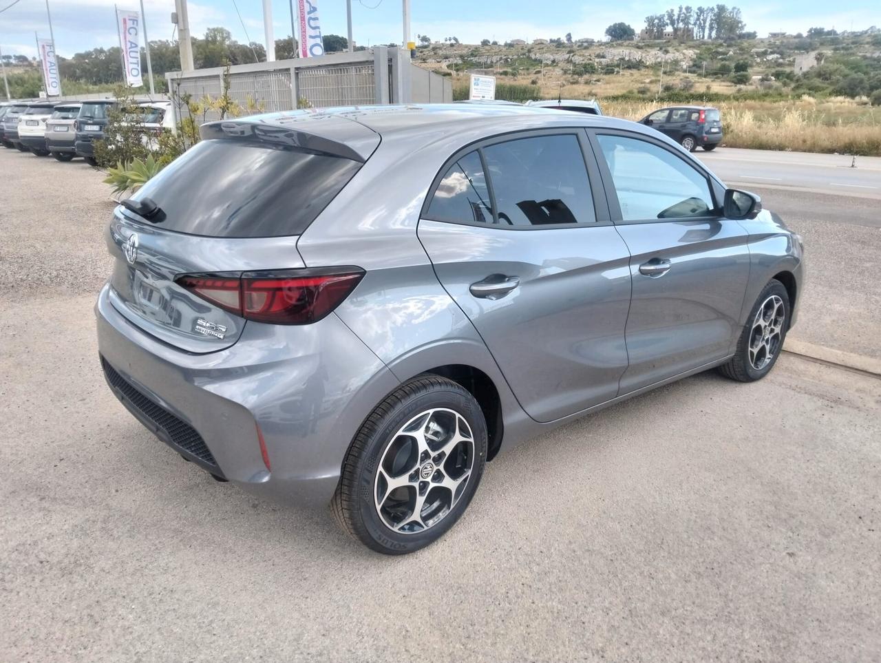 Mg MG3 1.5 Hybrid+ Luxury 7 ANNI GARANZIA CASA MADRE