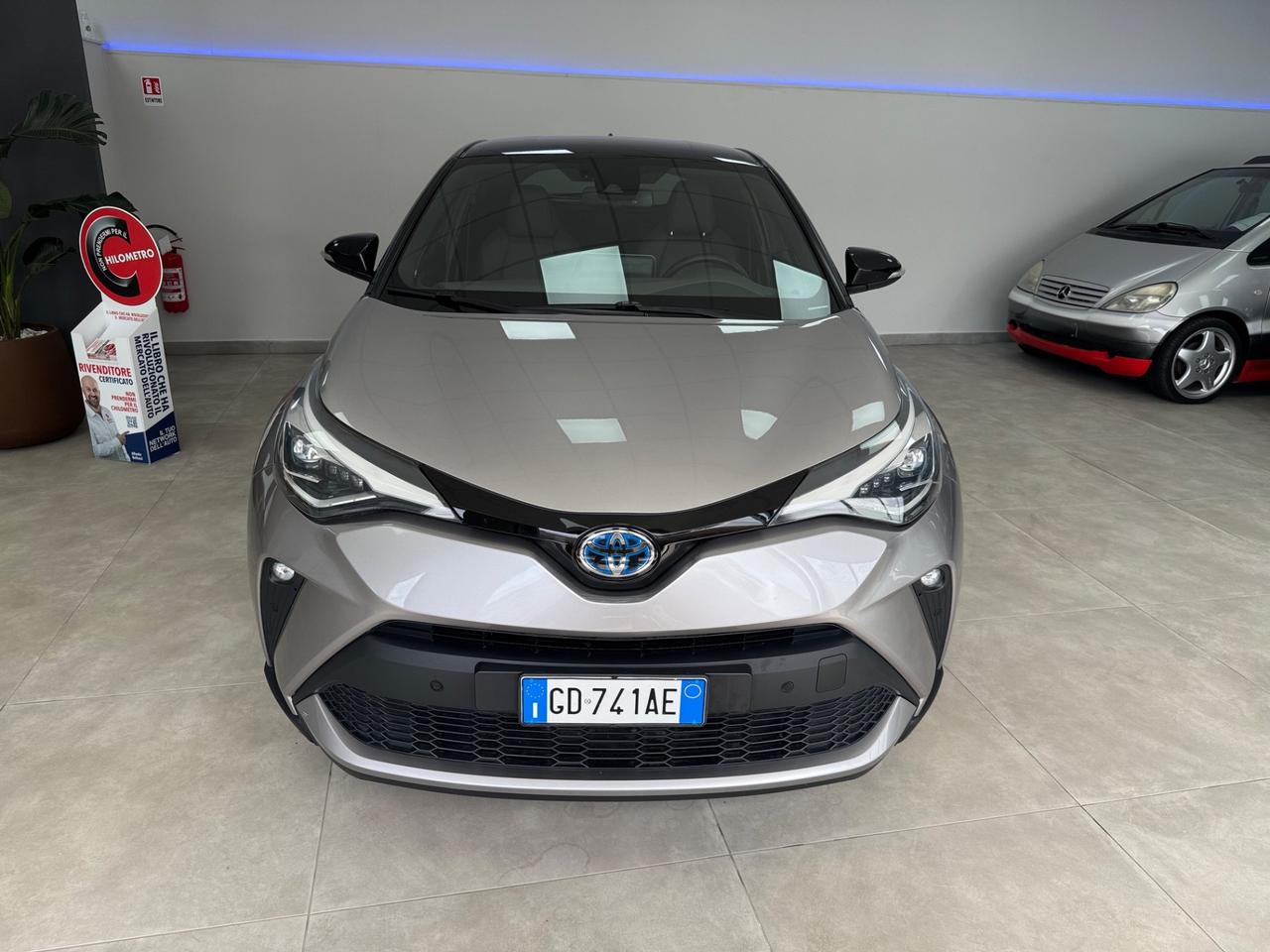 Toyota C-HR 2.0 Hybrid E-CVT Lounge