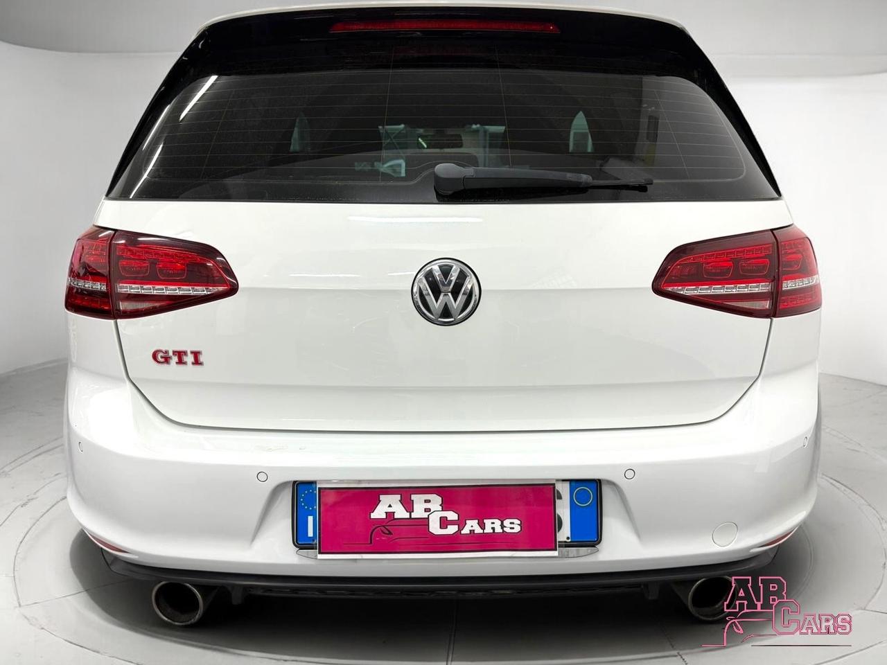 Volkswagen Golf GTI Performance