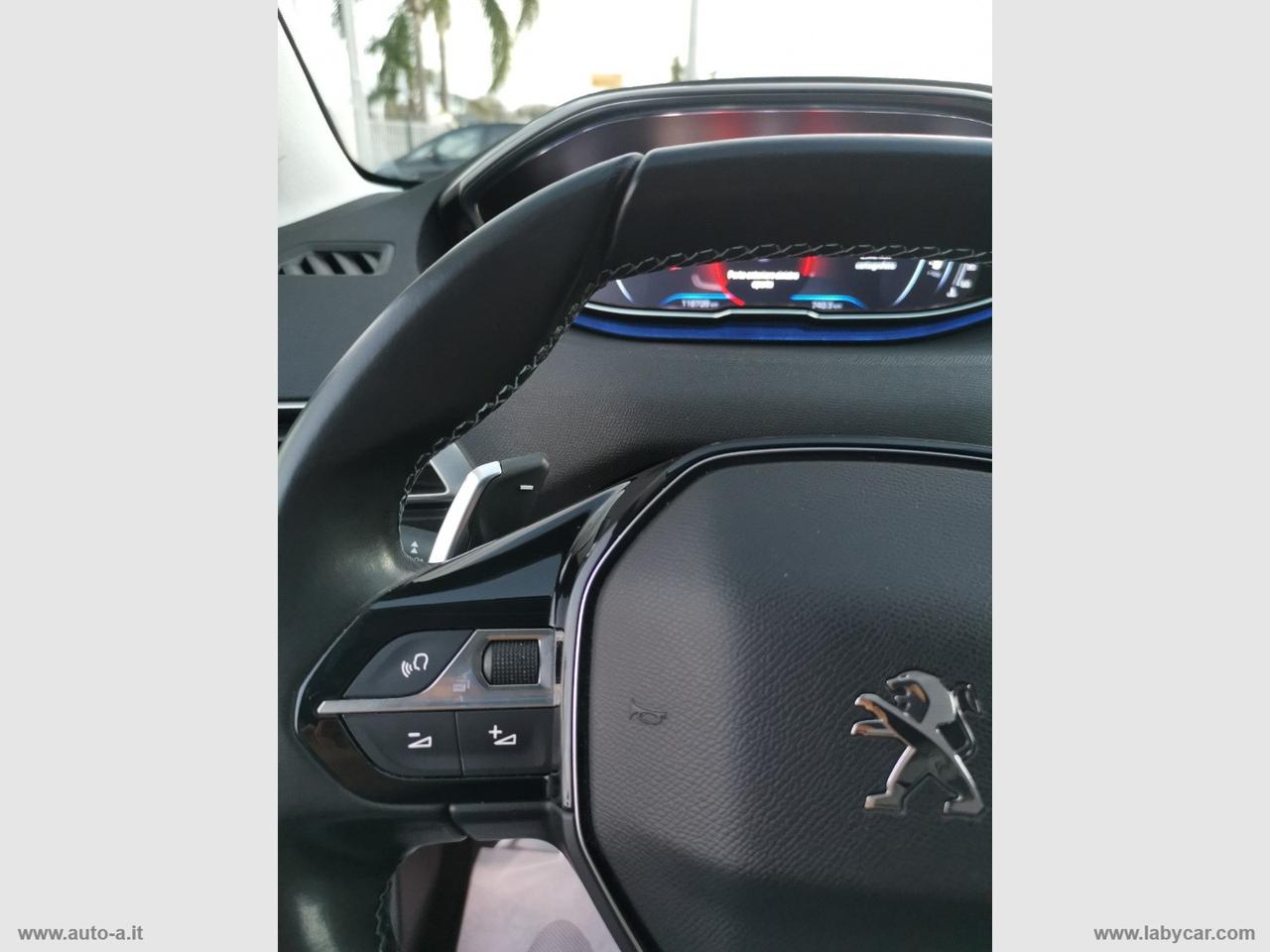 PEUGEOT 5008 BlueHDi 130 S&S EAT8 Crossway