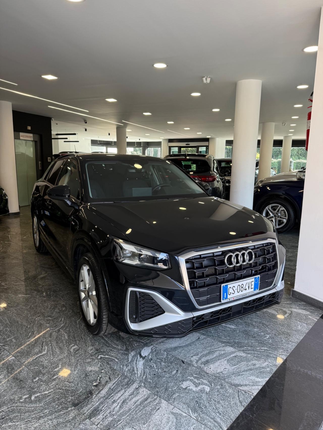 Audi Q2 35 TDI quattro S tronic line Edition