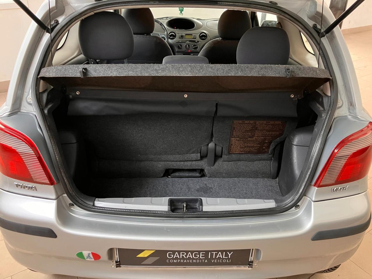 Toyota Yaris 1.3i 16V NEOPATENTATI