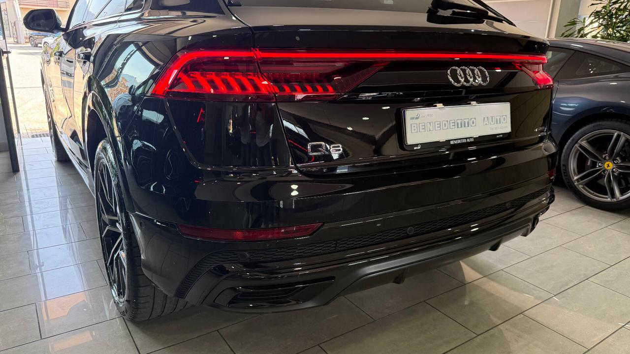 AUDI Q8 TDI 231 CV TETTO APRIBILE UFF ITALIA