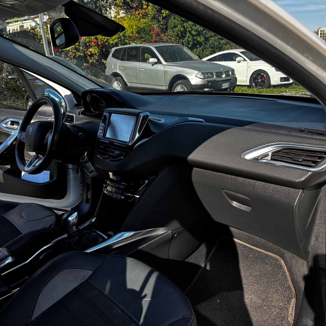 Peugeot 2008 1.6 e-HDi 92 CV Stop&Start Allure