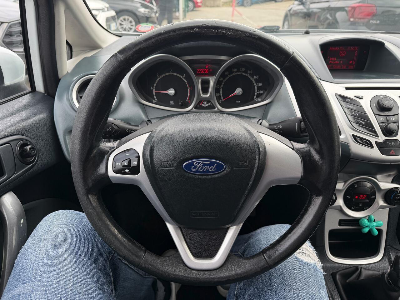 Ford Fiesta 1.4 TDCi 5p. Titanium