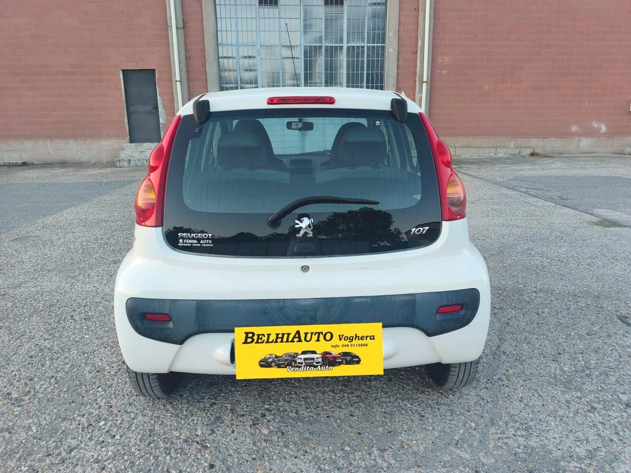 Peugeot 107 2009---1.0 Benzina Neopatentati