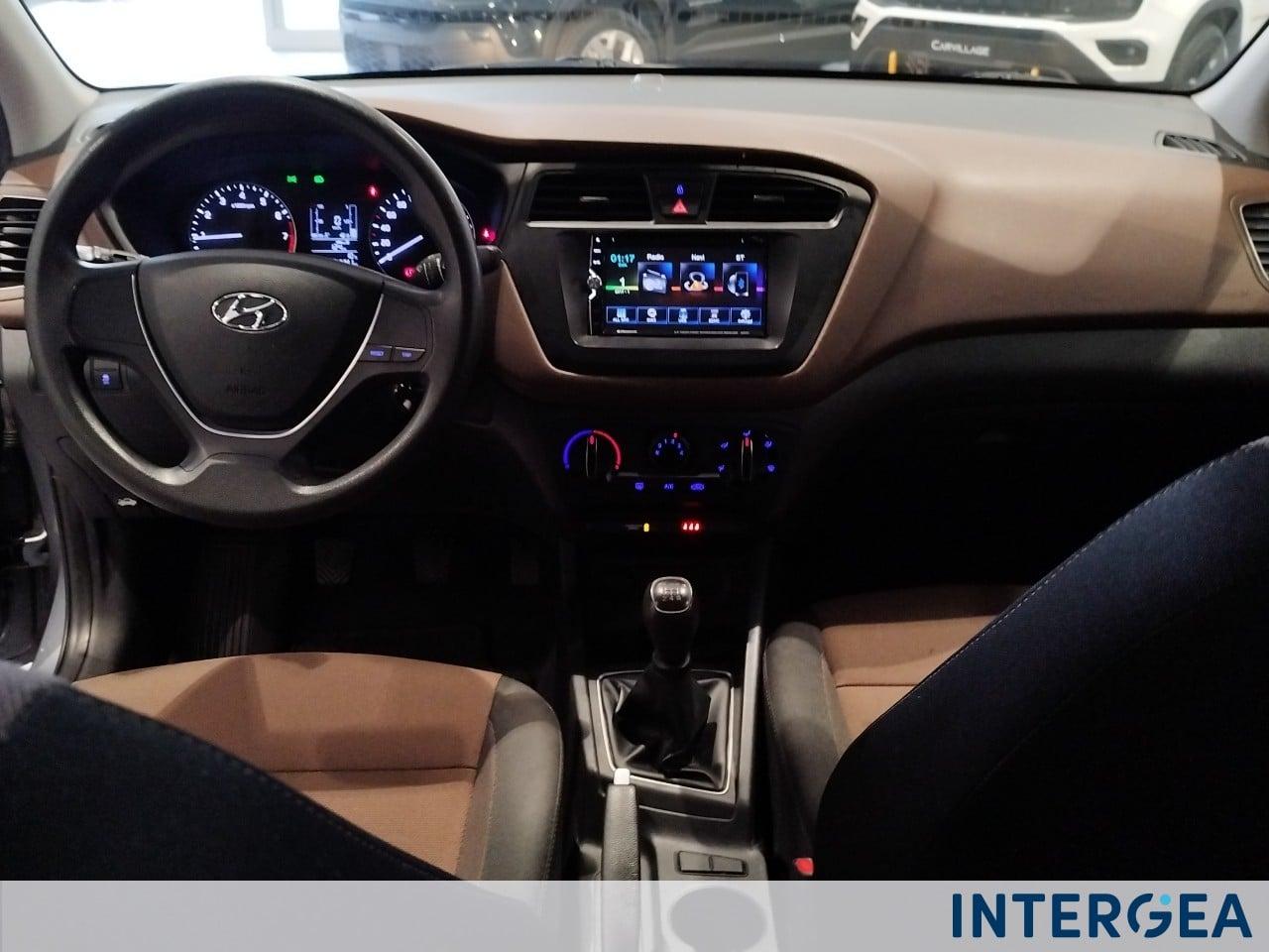 HYUNDAI i20 1.2 Classic 75cv 5p