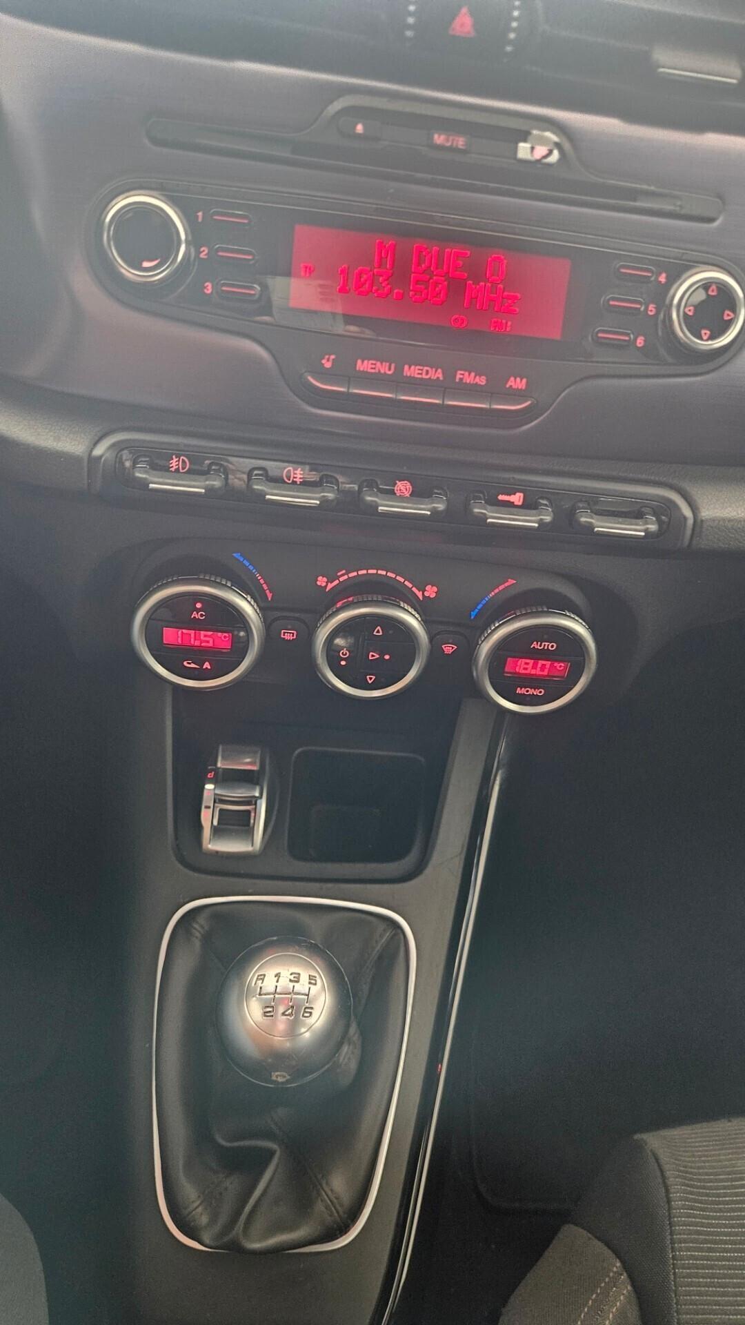 Alfa Romeo Giulietta 2.0 JTDm-2 140 CV Distinctive