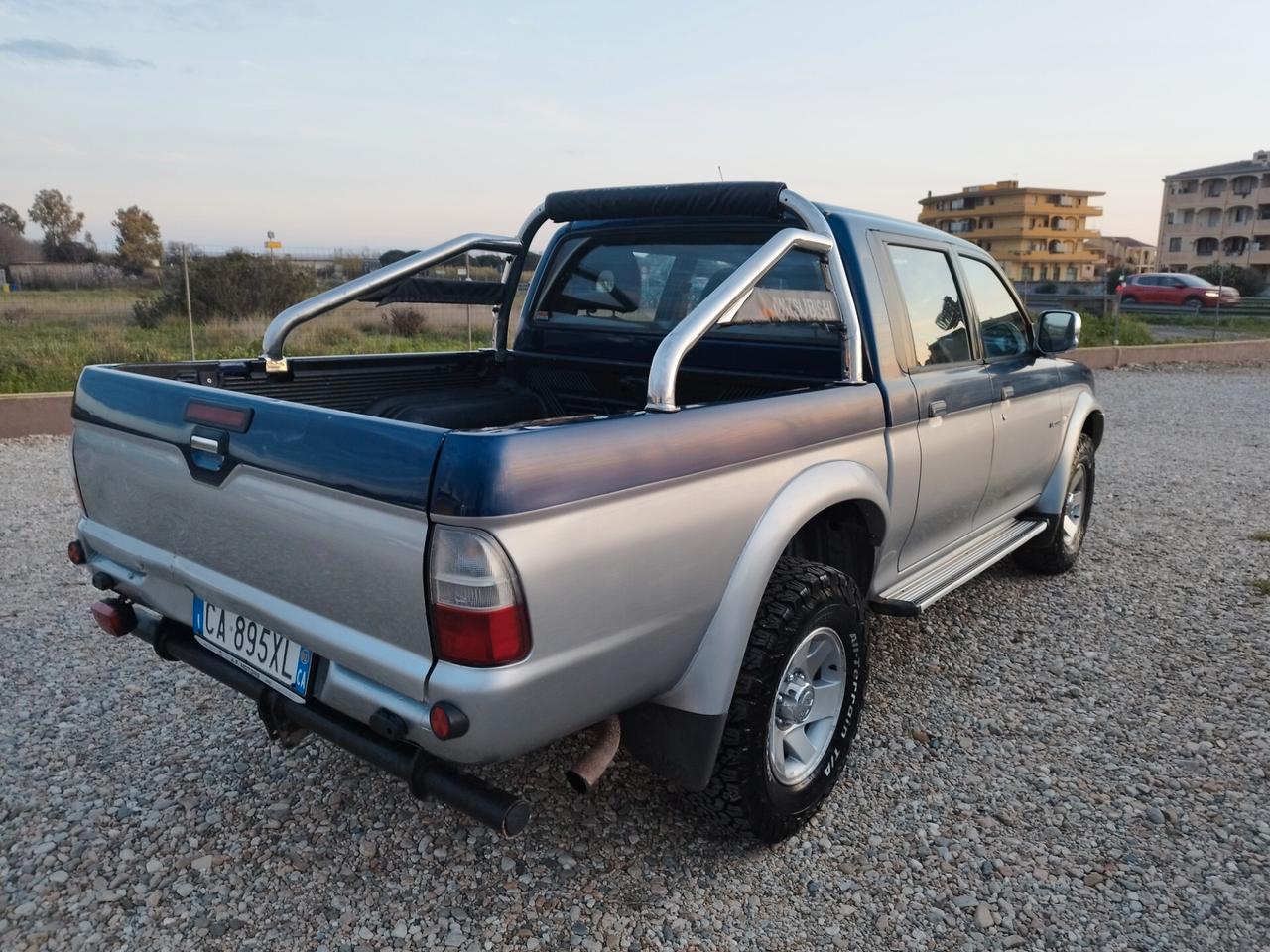 MITSUBISHI L200 DOUBLE CAB GLS TARGET 4WD 115CV