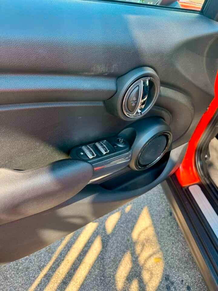 Mini Cooper One 1.5 D Hype 95 CV