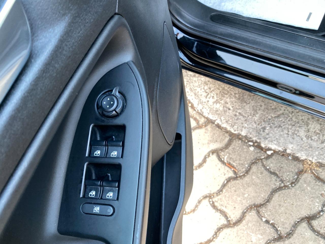 Alfa Romeo Giulietta 1.6 JTDm 120 CV---KM CERTIFICATI!!!----Pacchetti auto per commercianti ---