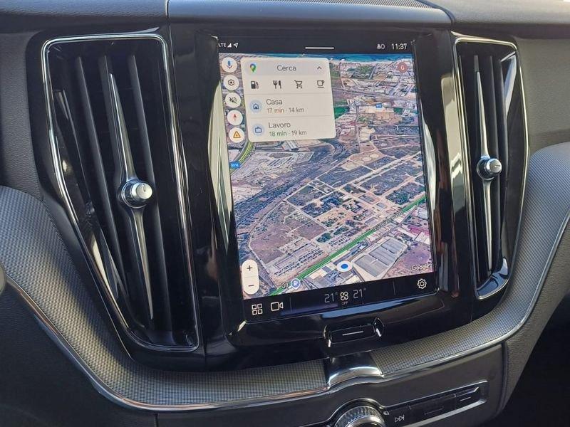 Volvo XC60 B4 197+14 CV AWD Automatica Mild Hybrid Diesel Plus Dark N1 Autocarro