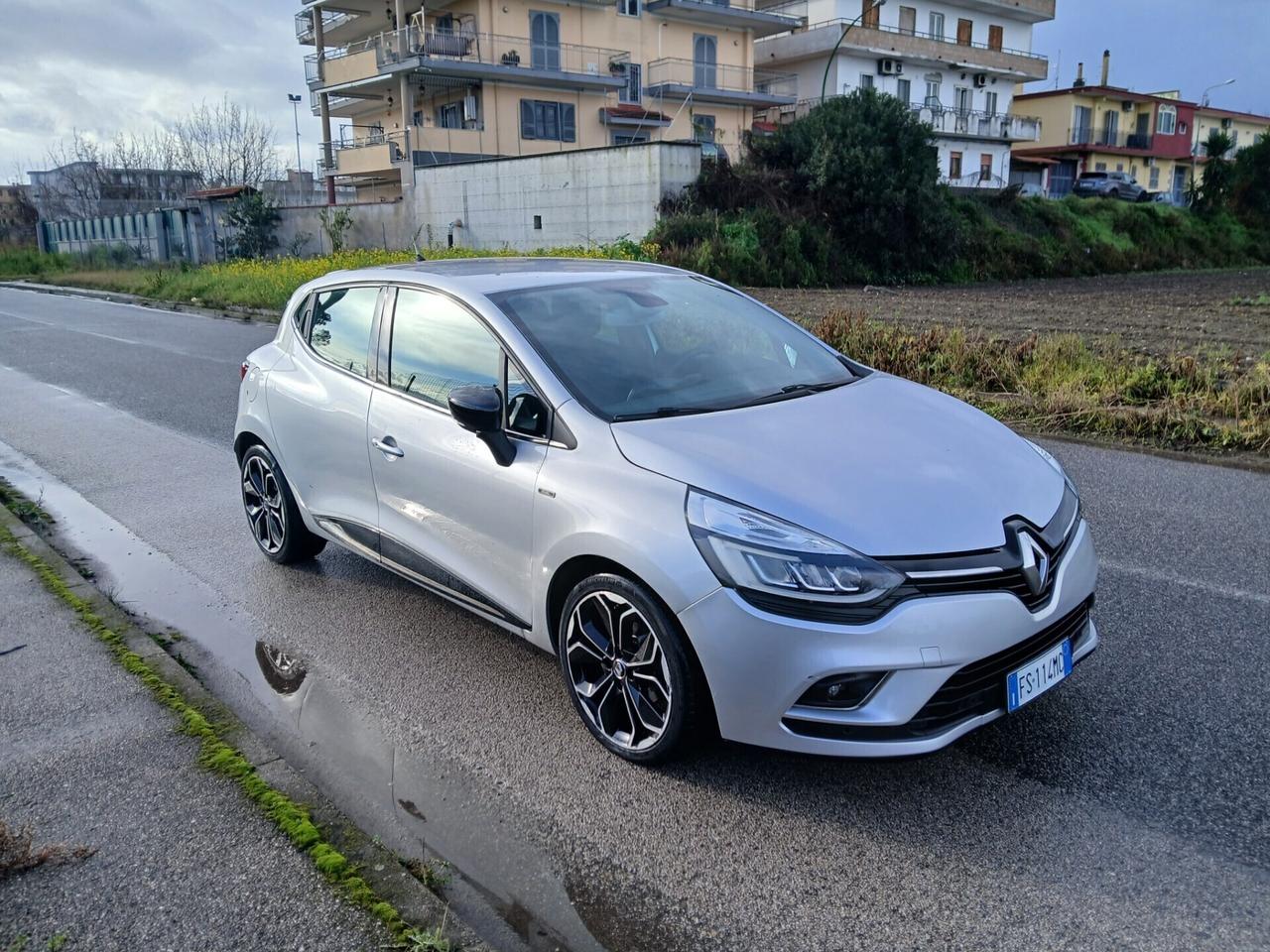 Renault Clio dCi 90 CV 5 porte Duel PARI AL NUOVO
