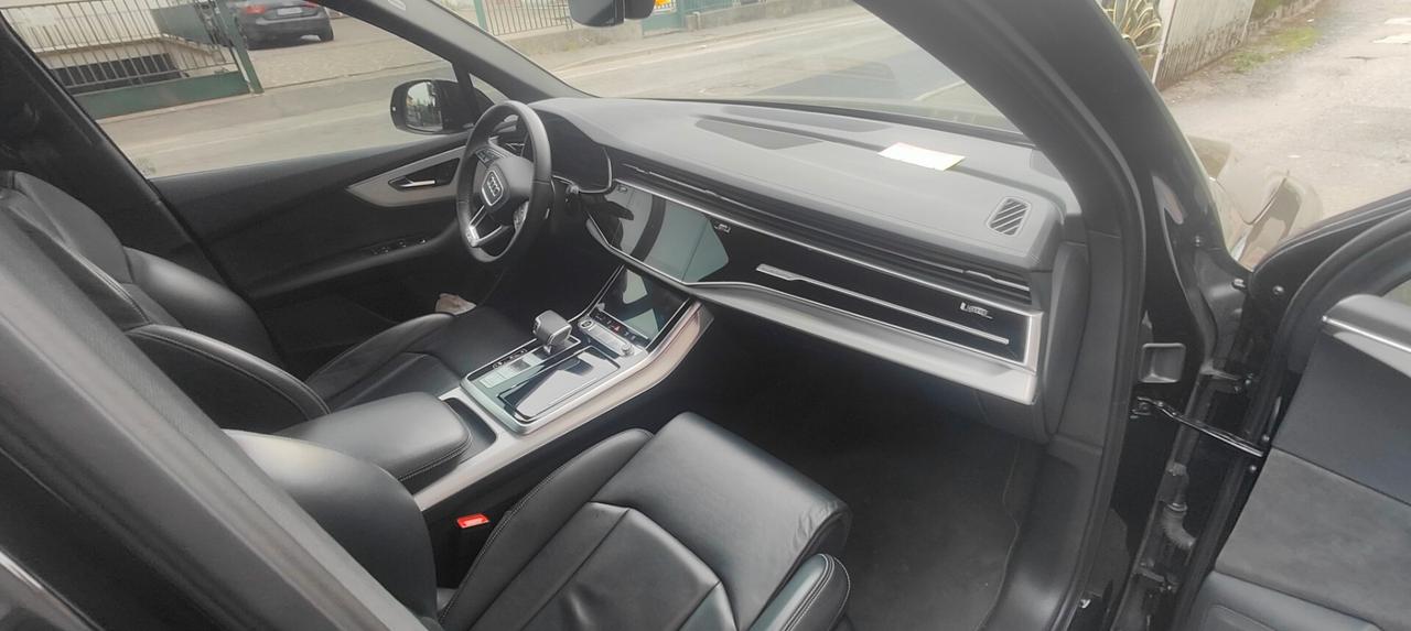 Audi Q7 60 TFSI e quattro tiptronic S line plus