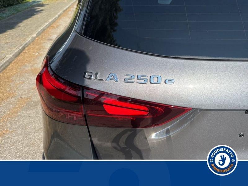 Mercedes-Benz GLA 250 E PLUG-IN HYBRID AUTOMATIC AMG line ADVANCED PLUS