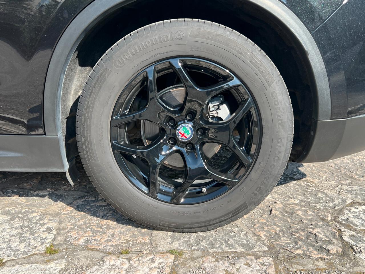 Alfa Romeo Stelvio 2.2 Turbodiesel 190 CV AT8 Q4 Total Black