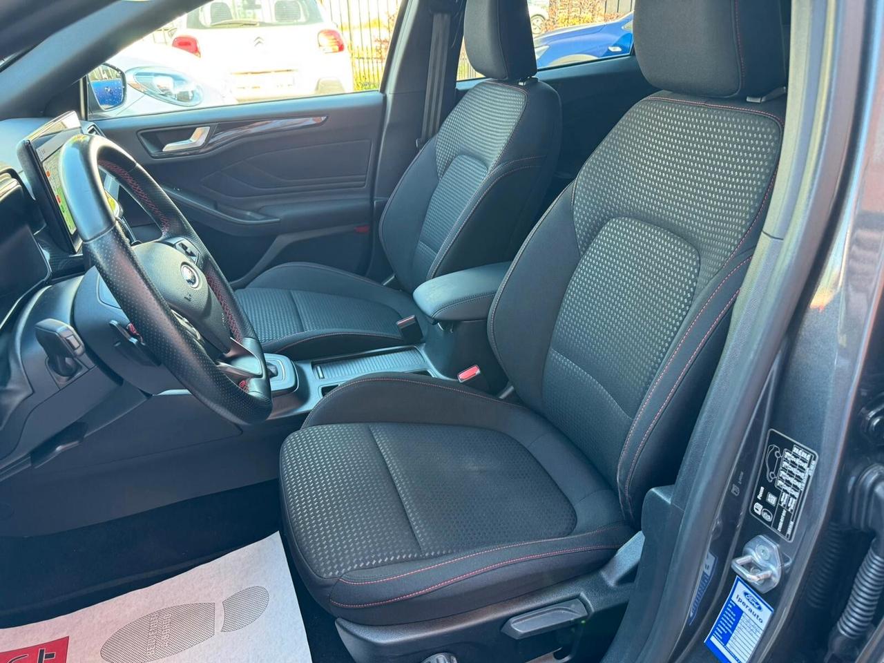 Ford Focus 1.0 EcoBoost Hybrid 125 CV Powershift 5p. ST-Line