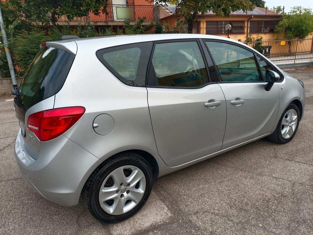 Opel Meriva 1.4 Turbo GPL Cosmo