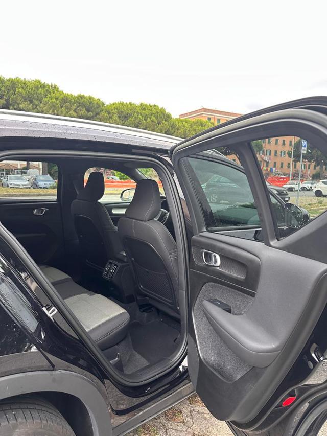 VOLVO XC40 T2 automatico Essential