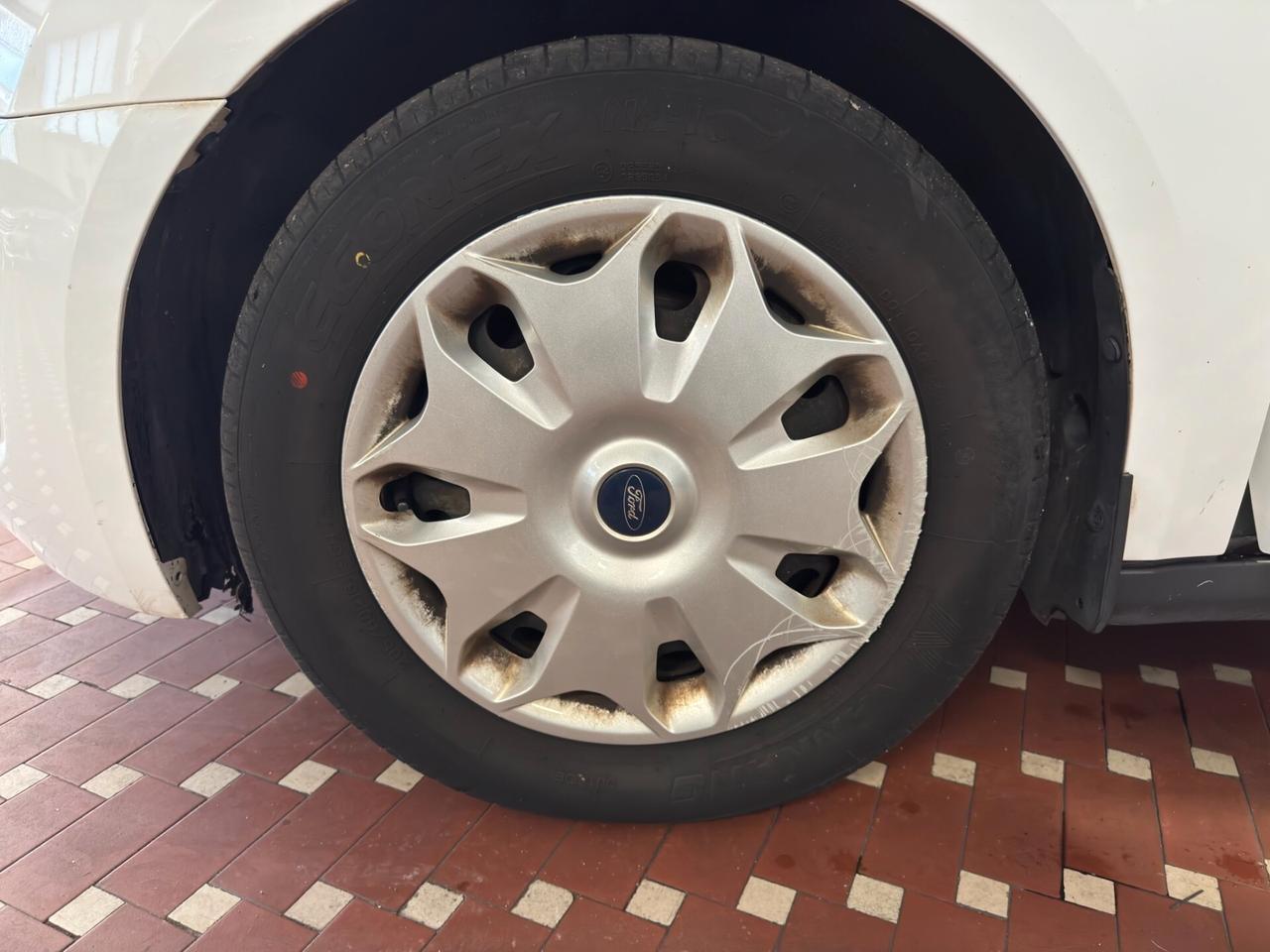 Ford Tourneo Connect 1.5 TDCi 120 CV Titanium - CAMBIO AUTOMATICO