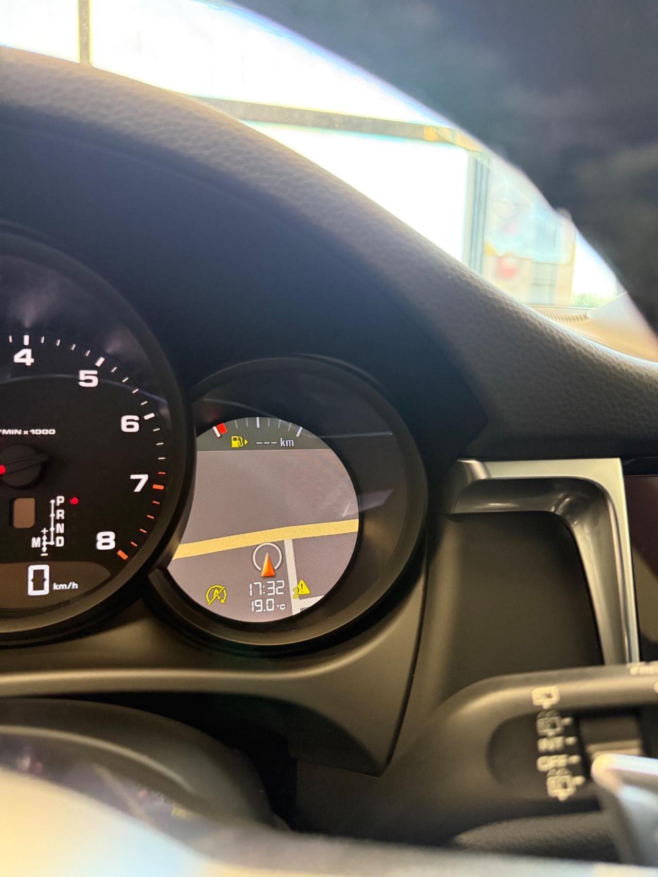 Porsche Macan 245 c.v BENZINA CON NAVI, APLLE CARPLAY, FULL LED, TELECAMERA, PELLE