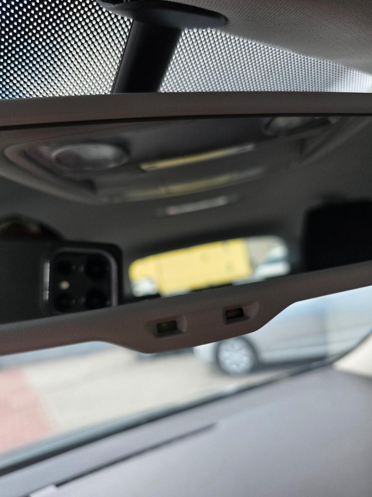 Volkswagen Golf Variant 2.0 TDI 140CV perfetta e garantita