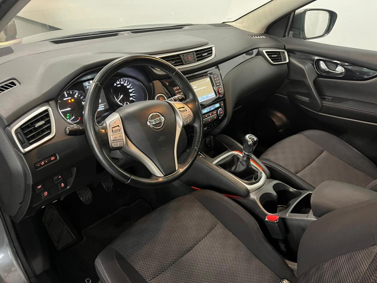 Nissan Qashqai 1.5 dCi Visia