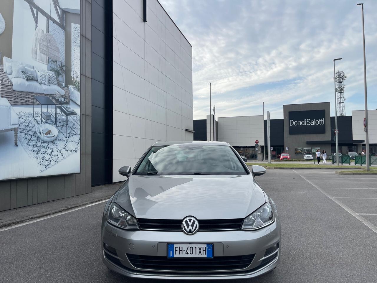 Volkswagen Golf 2.0 TDI 5p. Highline BlueMotion Technology