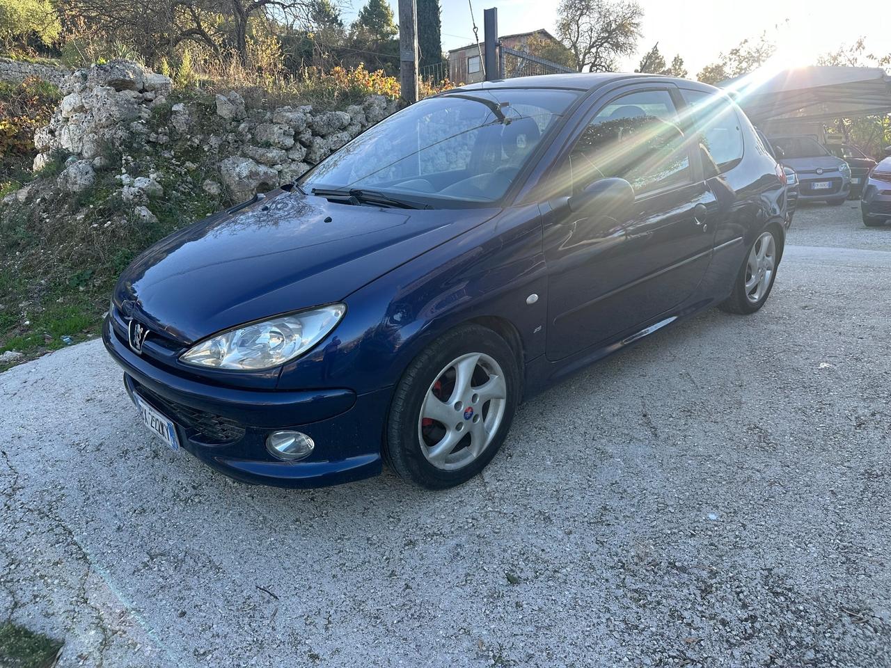 Peugeot 206 1.6 16V 3p. XS