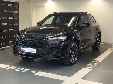 Audi Q5 Q5 40 2.0 tdi mhev 12V Identity Black quattro s-tronic