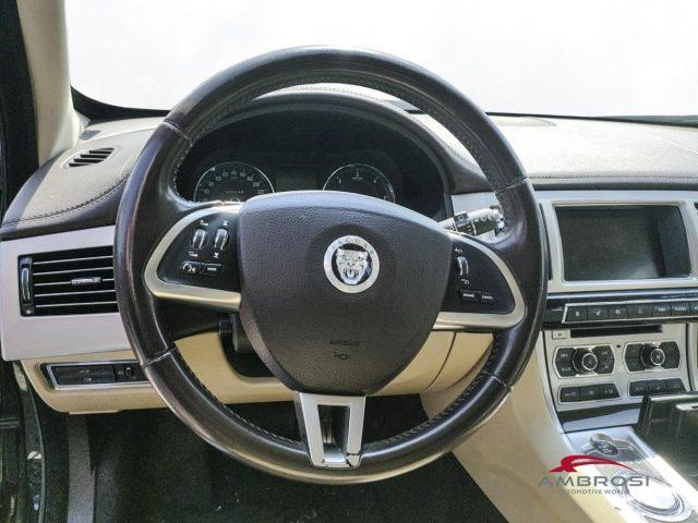 JAGUAR XF 2.2 D 190 CV - MOTORE ROTTO - PER OPERATORI DEL SE