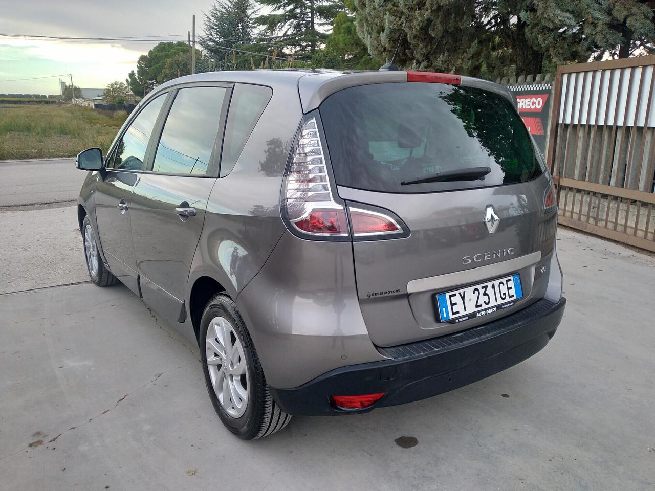 Renault Scenic Scénic XMod 1.5 dCi 110CV Limited