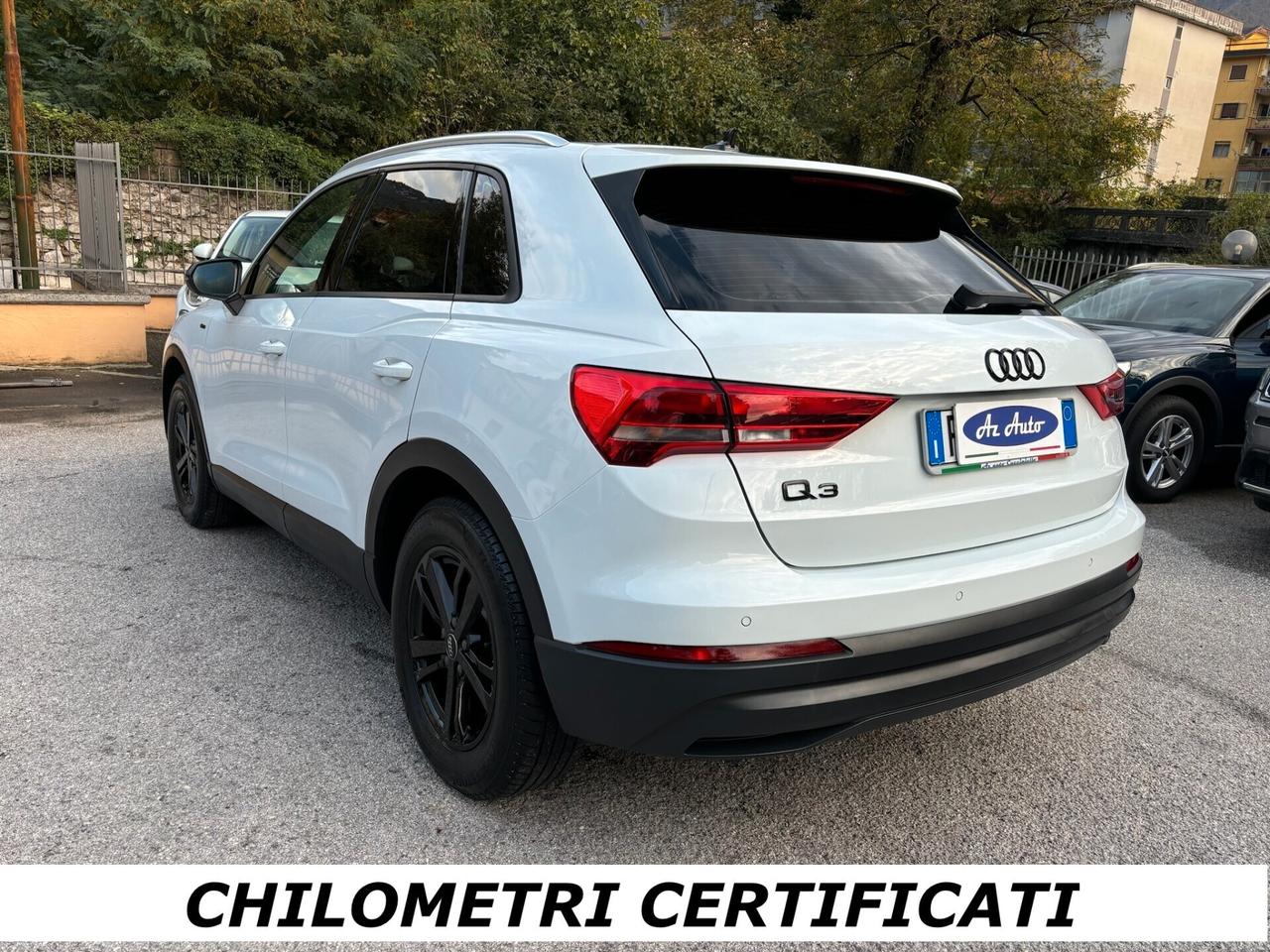 Audi Q3 35 TDI S tronic IDENTITY BLACK - SPORT