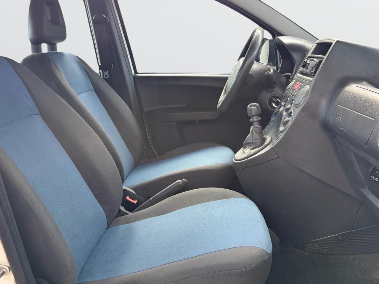 Fiat PANDA 1.3 MTJ 70 CV*NEOPATENTATI*5 POSTI