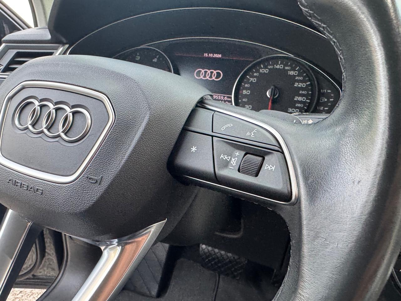 Audi Q5 2.0 TDI 204cv - NEW MODEL - 2021