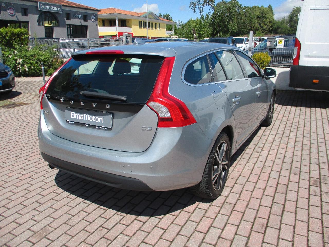 Volvo V60 2.0 d3 Summum geartronic