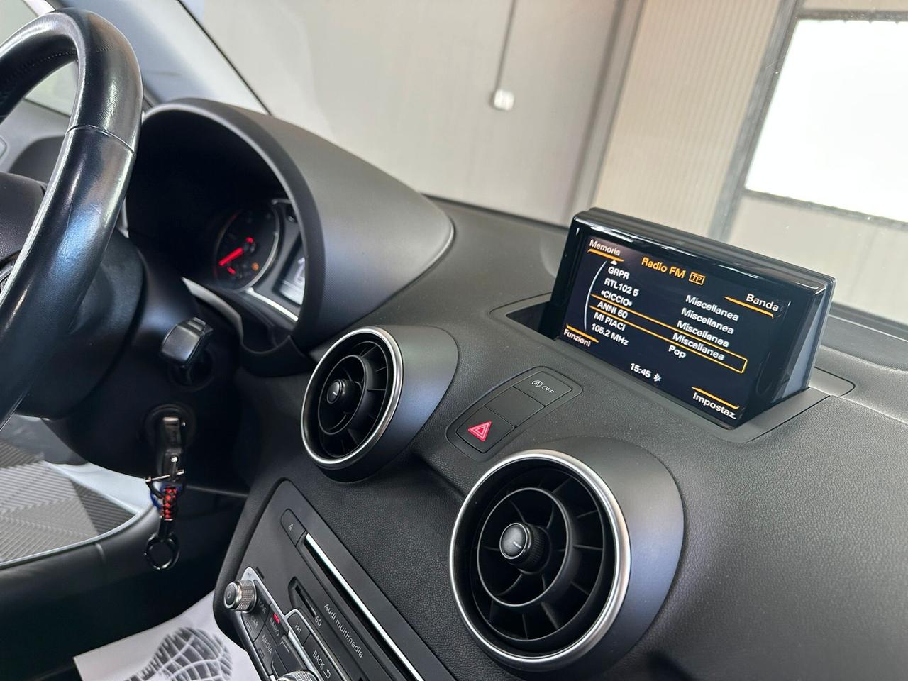 Audi A1 SPB 1.6 TDI 116 CV Admired