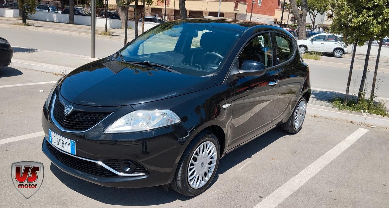 LANCIA YPSILON 1.2 BENZINA